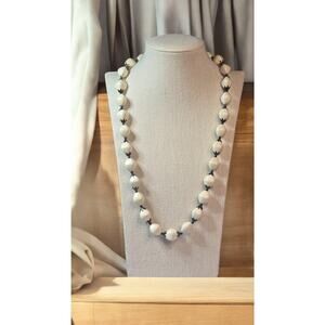 Pearlwith Black Spacer Details Necklace Hong Kong Signed – Elegant Romantic